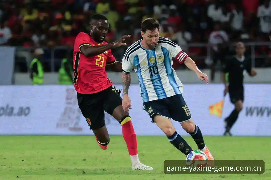 揭秘阿根廷2-0背后：梅西没上场，这支球队反而踢得更像一台精密机器？